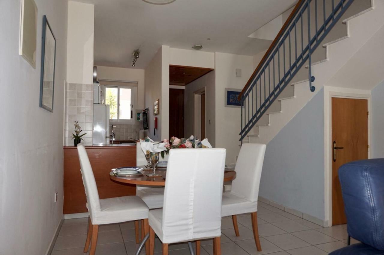 Villa Aurora Townhouse - Complimentary Paphos Airport Transport Exterior foto